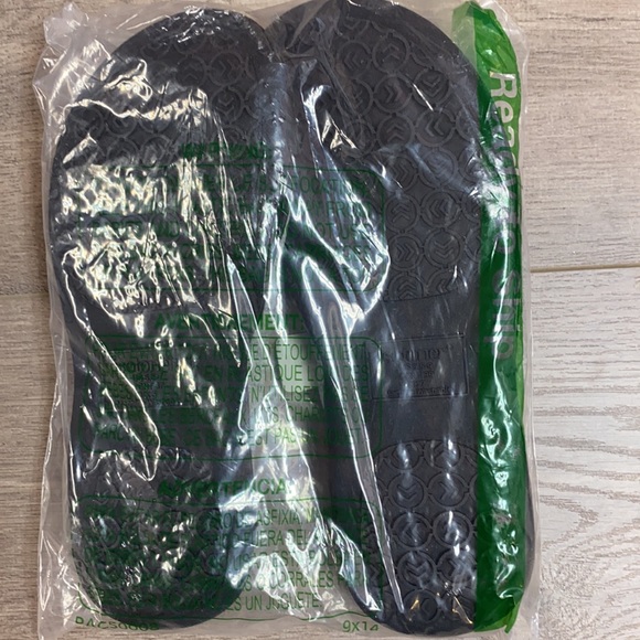 NEW Isotoner Microterry Michelle Thong Slippers - Picture 6 of 7